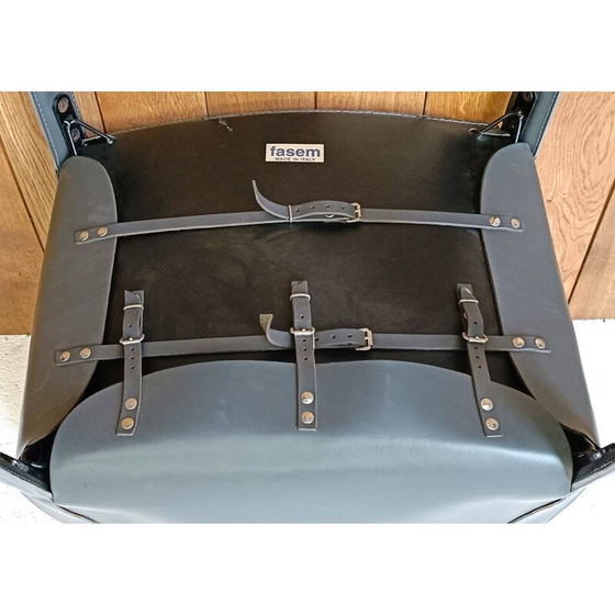 Image 1 of Vintage P90 Stühle aus Metall und grauem Leder von Giancarlo Vegni für Fasem