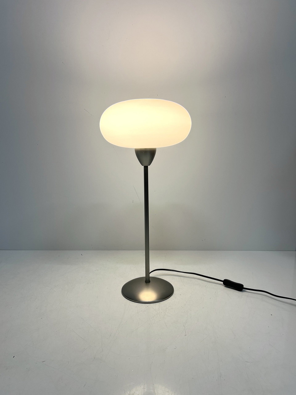 Ikea Tischlampe Glas Trettiotre