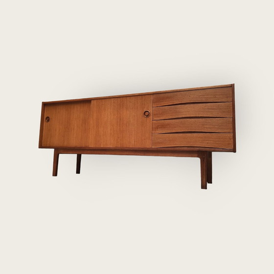 Image 1 of Mid Century Anrichte