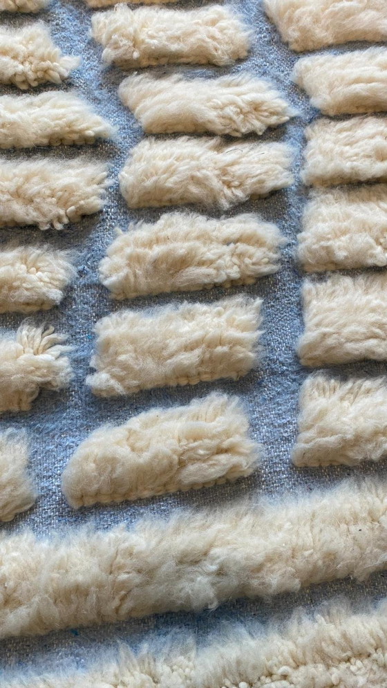 Image 1 of Luxuriöser handgefertigter Berberteppich - authentisch und weich