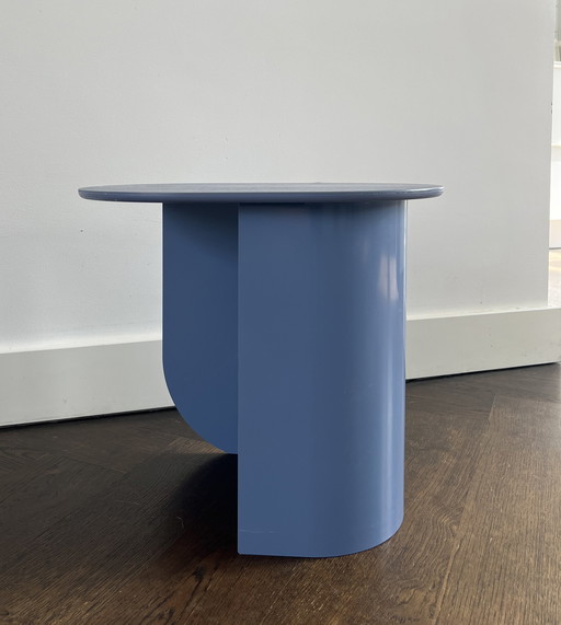 Fest Plateau Beistelltisch in Pigeon Blue