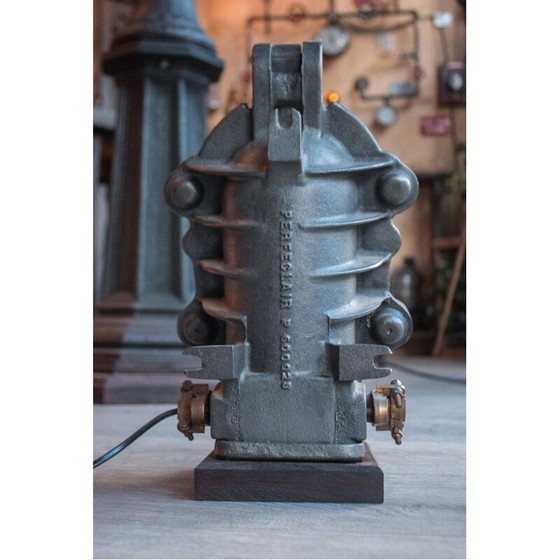 Image 1 of Vintage-Wandleuchter, sehr dickes Industrieglas von Perfeclair, 1950