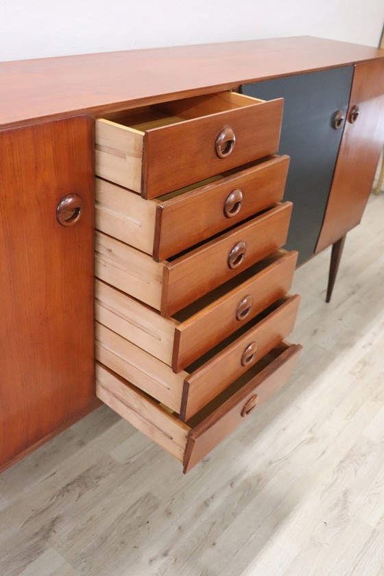 Image 1 of Langes Sideboard aus Holz, 1960er Jahre