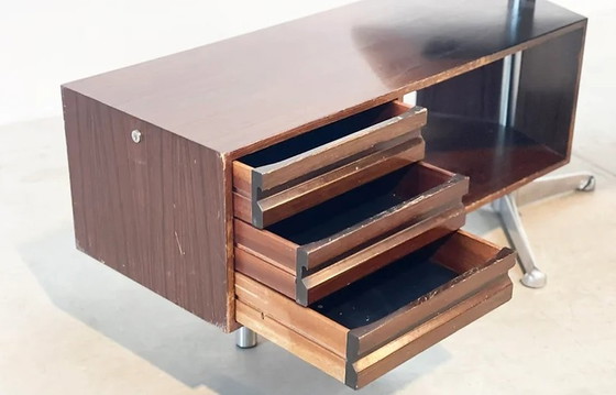 Image 1 of Osvaldo Borsani T96 Holzschreibtisch