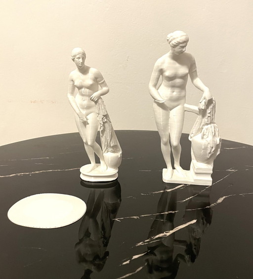 3D-gedruckte Statuen von Frauen