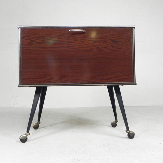 Image 1 of Vintage-Getränkeschrank, Bar auf Rollen, 1960er Jahre