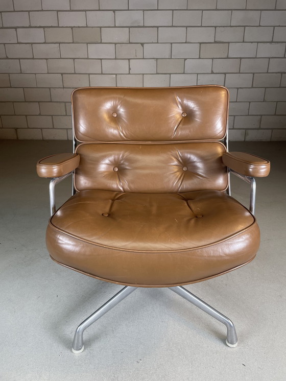 Image 1 of Herman Miller Vintage Eames Lobby Chair