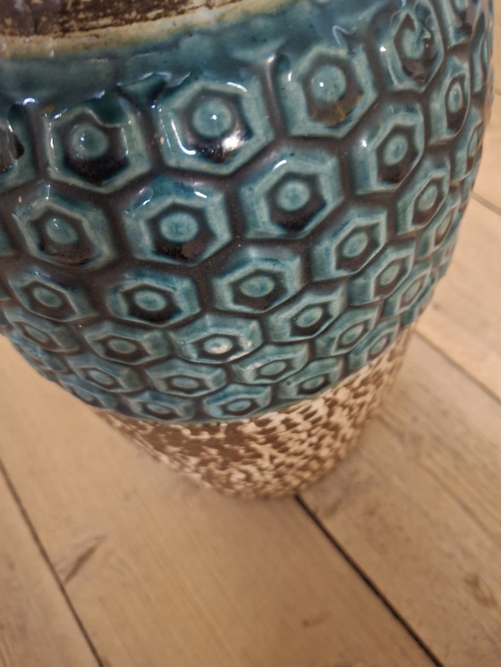 Image 1 of Bay West Deutschland Vase Modell 84-40