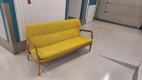 Image 1 of Arnold Madsen und Henry Schubell 3-Sitzer-Sofa