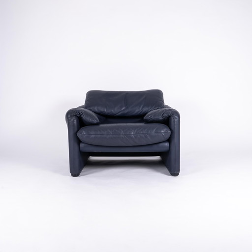 Cassina Maralunga Sessel