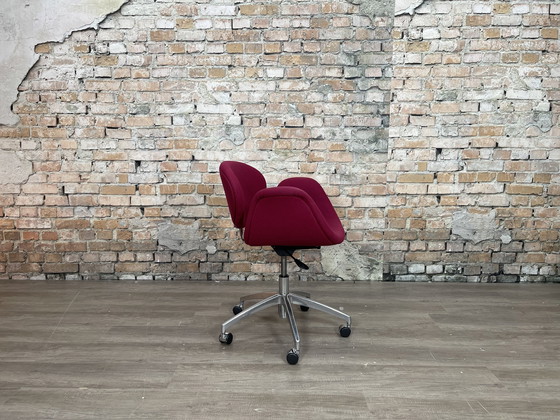 Image 1 of Artifort Kleine Tulpe Lila