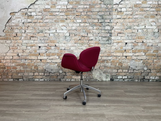 Image 1 of Artifort Kleine Tulpe Lila