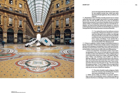 Image 1 of Was nützt der Mond?: Ausstellungen der Trussardi-Stiftung