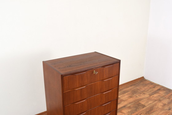 Image 1 of Mid-Century Dänische Teak Kommode, 1960S.