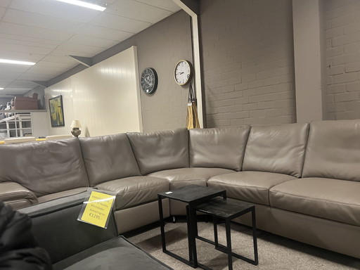 Luxuriöses Ecksofa aus echtem Leder - jetzt für nur 1696 €!