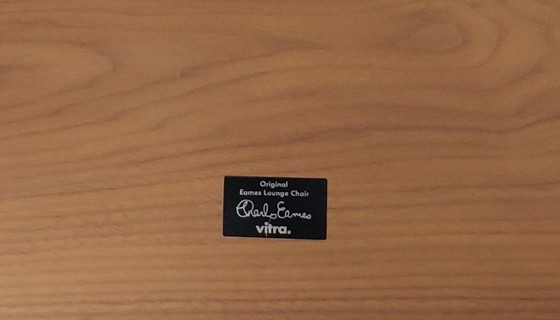 Image 1 of Vitra Eames Lounge Chair mit Ottomane, Leder Premium F Schneeweiß