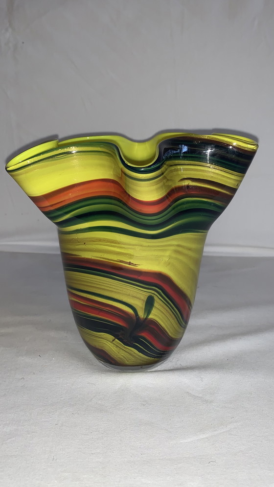 Image 1 of Mehrfarbige Murano-Taschentuchvase