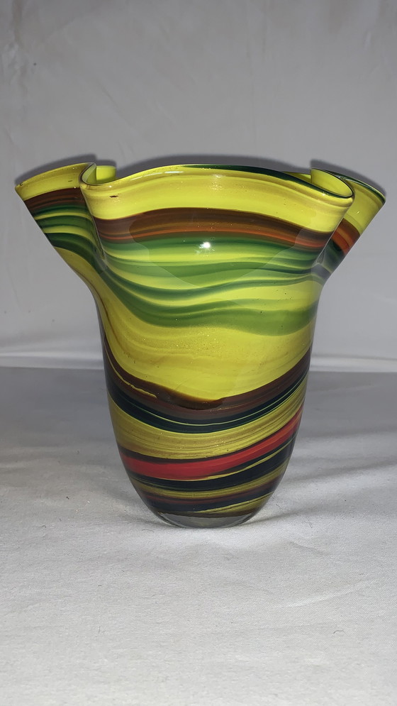 Image 1 of Mehrfarbige Murano-Taschentuchvase