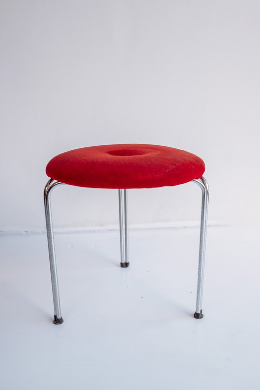 Vintage Hocker von Tacke mit roter Samtpolsterung