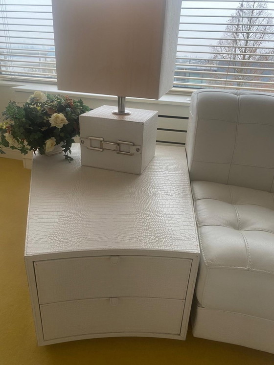 Image 1 of Weißes Ledersofa der italienischen Marke Formitalia