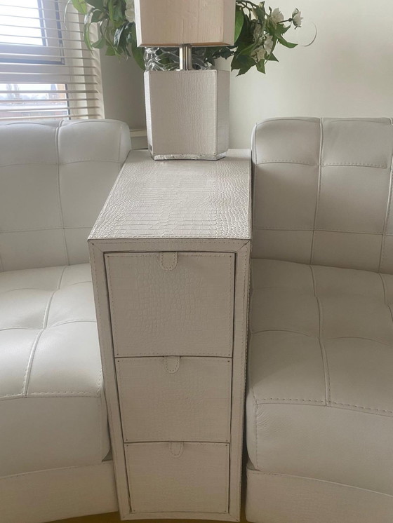 Image 1 of Weißes Ledersofa der italienischen Marke Formitalia