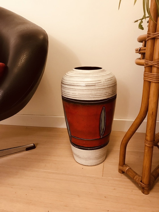 Image 1 of Westdeutsche Bodenvase