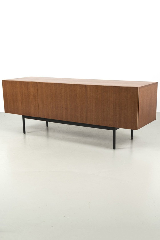 Image 1 of Minimalistisches Behr-Sideboard von Dieter Waeckerlin 69039