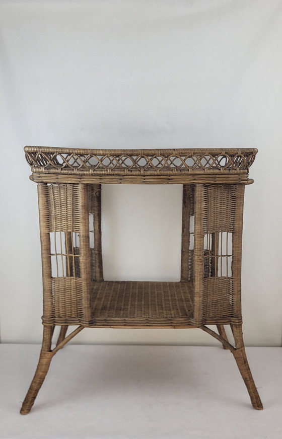 Image 1 of Beistelltisch Aus Weide & Rattan 1900