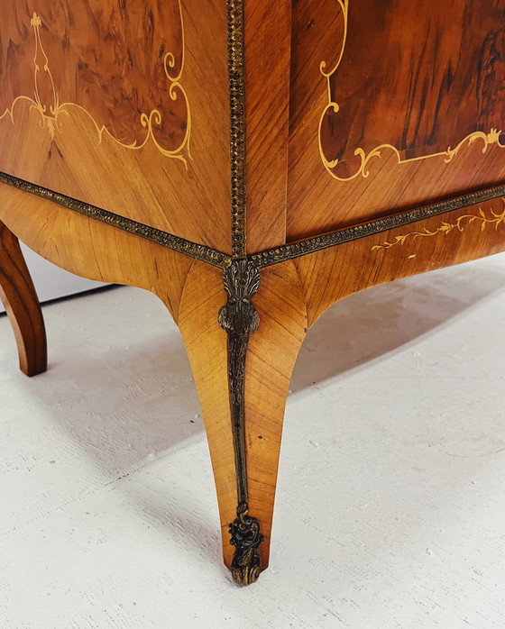 Image 1 of Klassischer Tv-Schrank