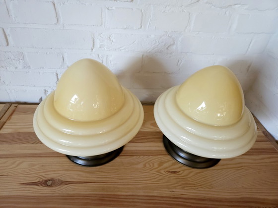 Image 1 of Satz von 2 Art Deco Pastellgelb Glas Deckenlampen