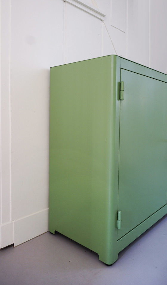 Image 1 of Lensvelt Studio Job Sideboard grün