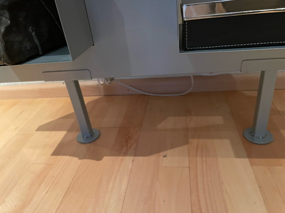 Image 1 of Designschrank aus Stahl