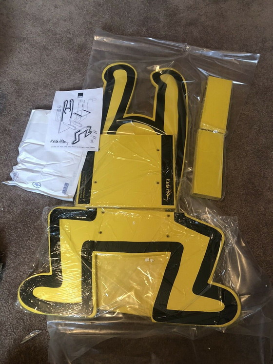 Image 1 of Keith Haring Hochstuhl