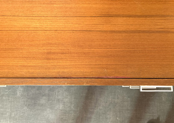 Image 1 of Teak-Sideboard aus der Mitte des Jahrhunderts