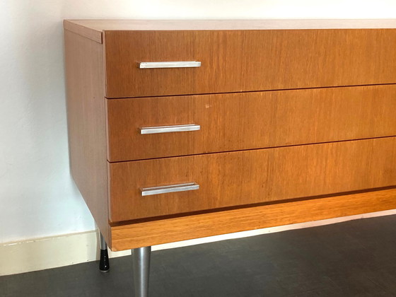 Image 1 of Teak-Sideboard aus der Mitte des Jahrhunderts