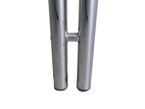 Image 1 of Esstisch im Bauhausstil