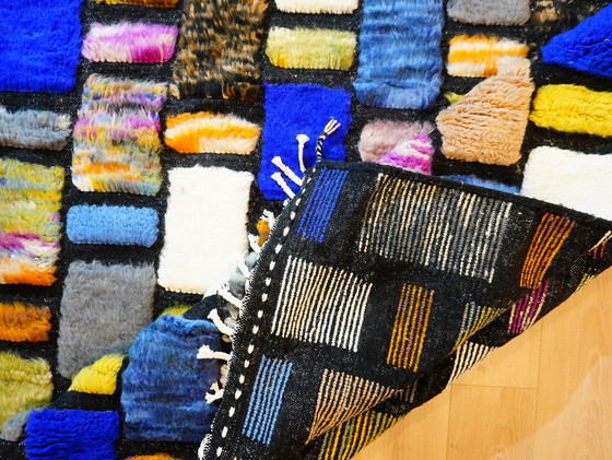 Image 1 of Marokkanischer Berberteppich – 316 cm x 202 cm – farbige Wolle