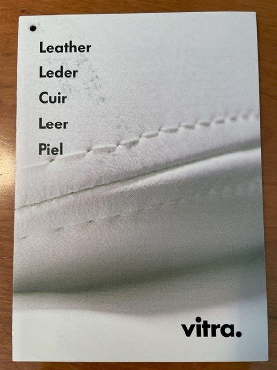 Image 1 of Vitra Eames Lounge Stuhl