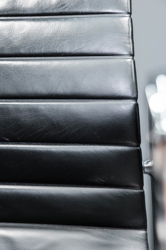 Image 1 of Eames EA108 Besprechungsstuhl, 10x