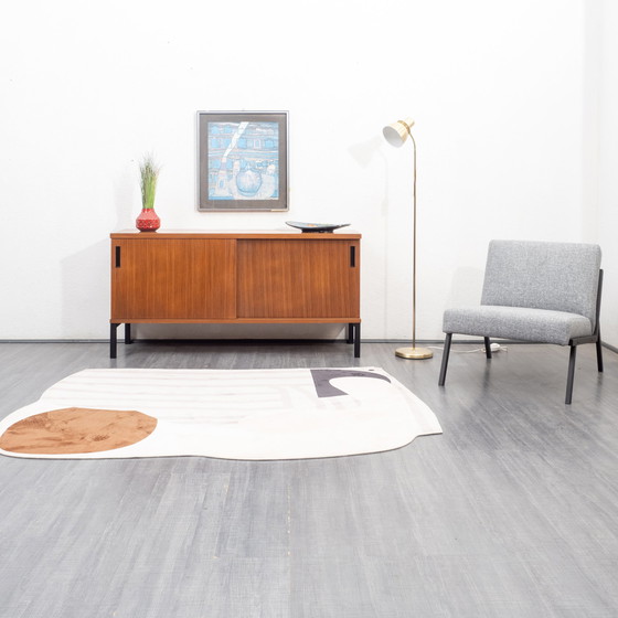 Image 1 of 70er Jahre Sideboard, Nußbaum, restauriert, 140cm