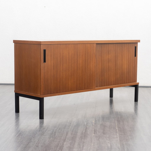 70er Jahre Sideboard, Nußbaum, restauriert, 140cm