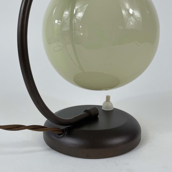 Image 1 of Art Deco Tischlampe aus bronziertem Messing und Opalin, Deutschland 1930er Jahre