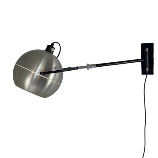 Wandanhänger im Space-Age-Design