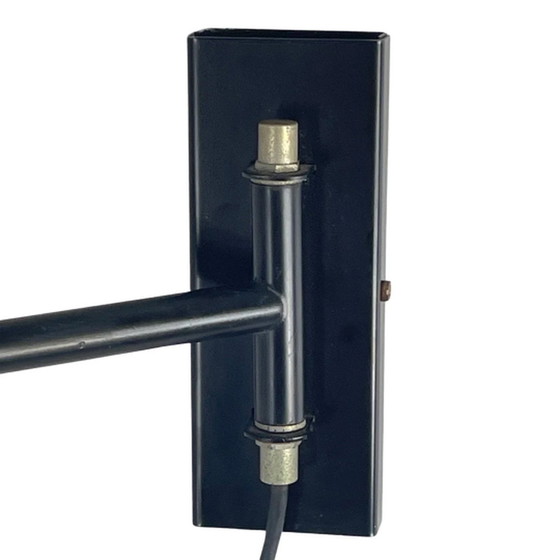 Image 1 of Wandanhänger im Space-Age-Design