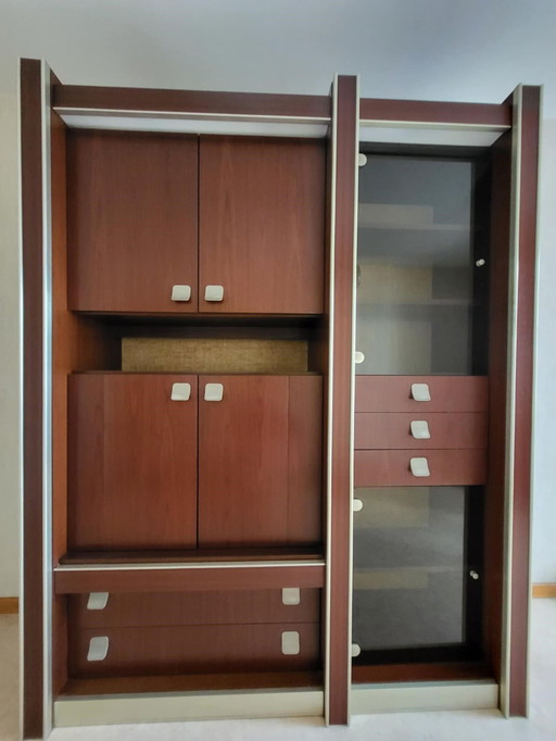 Weinlese-Buffet-Schrank