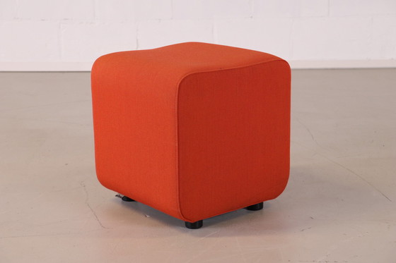 Image 1 of Ahrend Pouf/Hocker orange