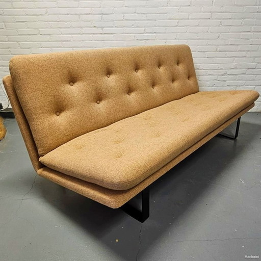 Artifort 2,5-Sitzer Sofa Modell 662 Kho Liang