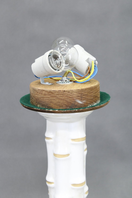 Image 1 of 1940er Jahre restaurierte Keramik-Tischlampe mit Glasschirm