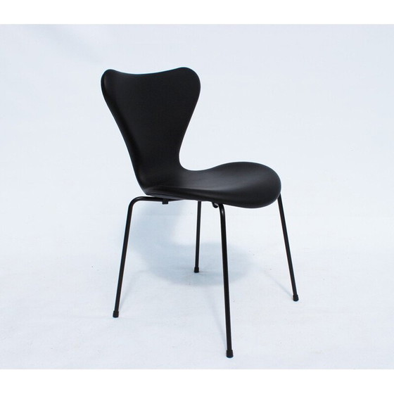 Image 1 of Satz von 3 Vintage-Stühlen Modell 3107 von Arne Jacobsen für Fritz Hansen, 2016