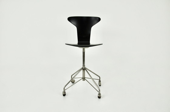 Image 1 of Fritz Hansen Stuhl Modell 3117 von Arne Jacobsen